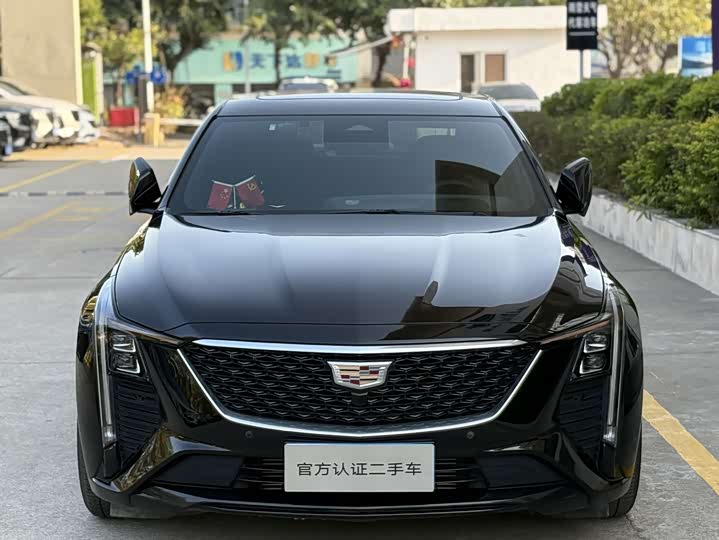 Фото 2 - Cadillac CT5