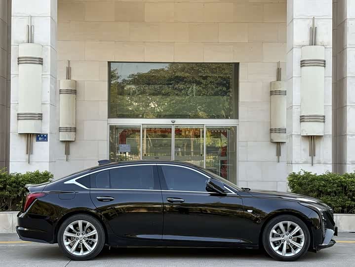 Фото 4 - Cadillac CT5