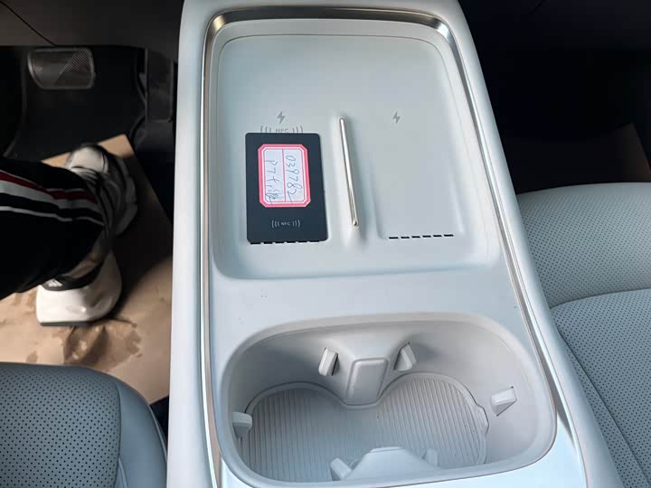 Фото 9 - XPeng F57