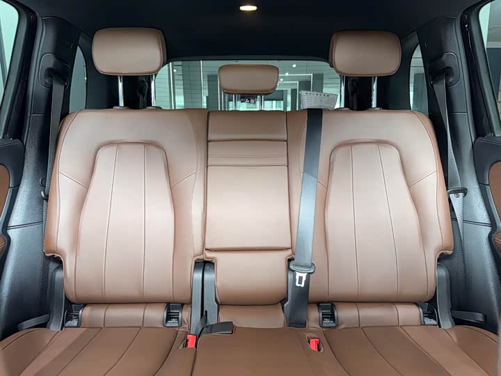 Фото 6 - Mercedes-Benz GLB-Class