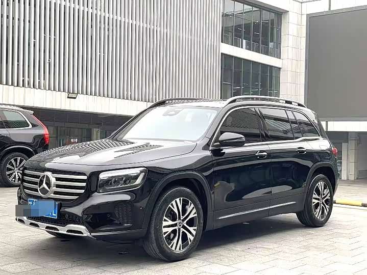 Фото 1 - Mercedes-Benz GLB-Class