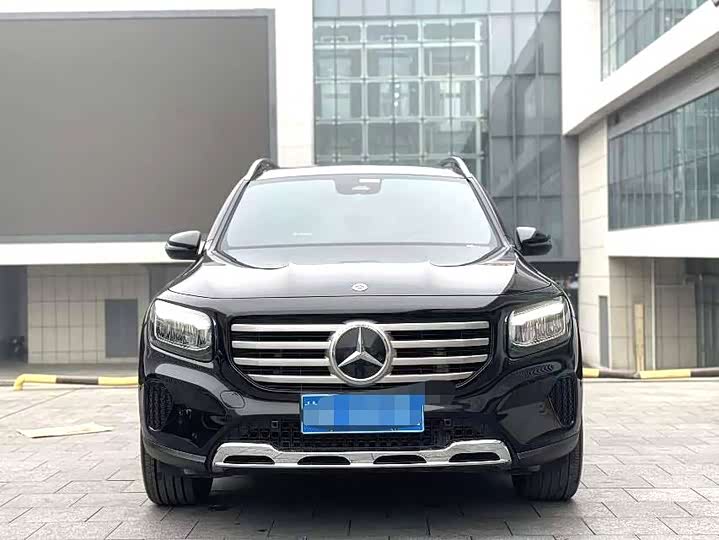 Фото 2 - Mercedes-Benz GLB-Class