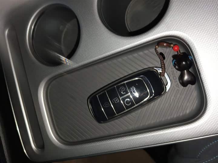 Фото 9 - GAC Aion Y