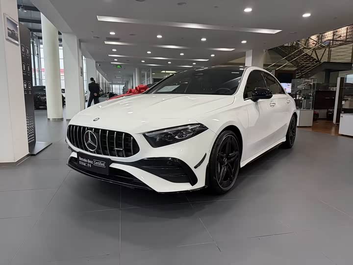 Фото 1 - Mercedes-Benz A-Class AMG