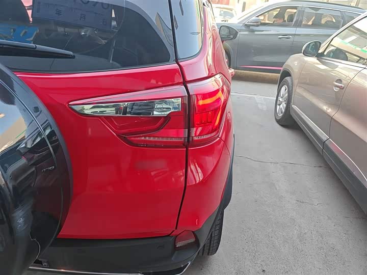 Фото 8 - BYD Yuan Pro