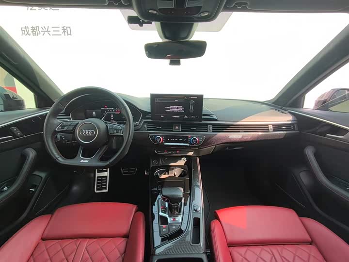 Фото 9 - Audi S4