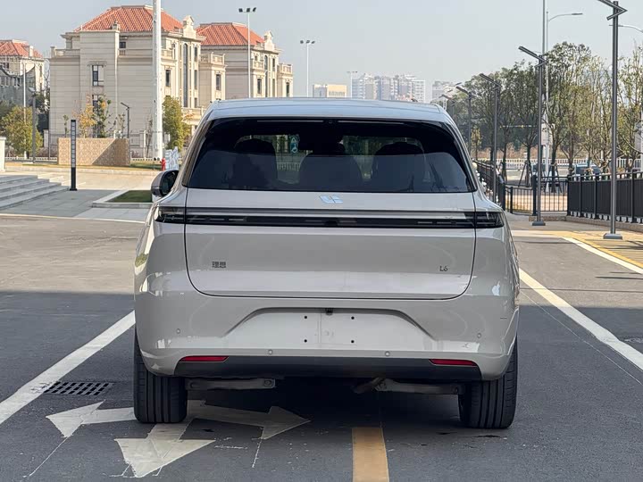 Фото 5 - LiXiang L6