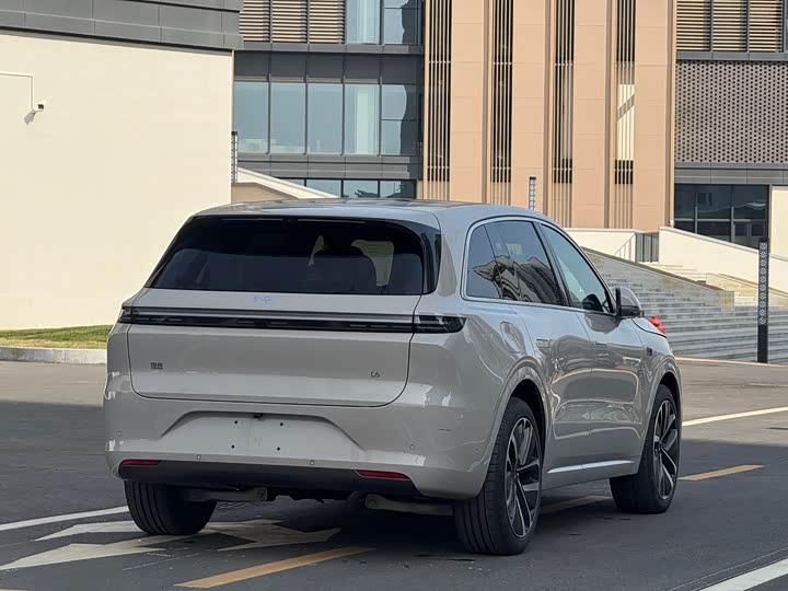 Фото 6 - LiXiang L6