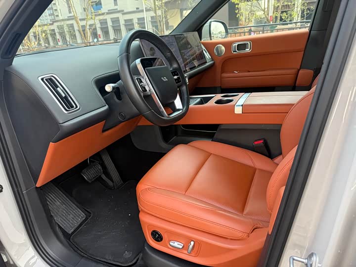 Фото 8 - LiXiang L6