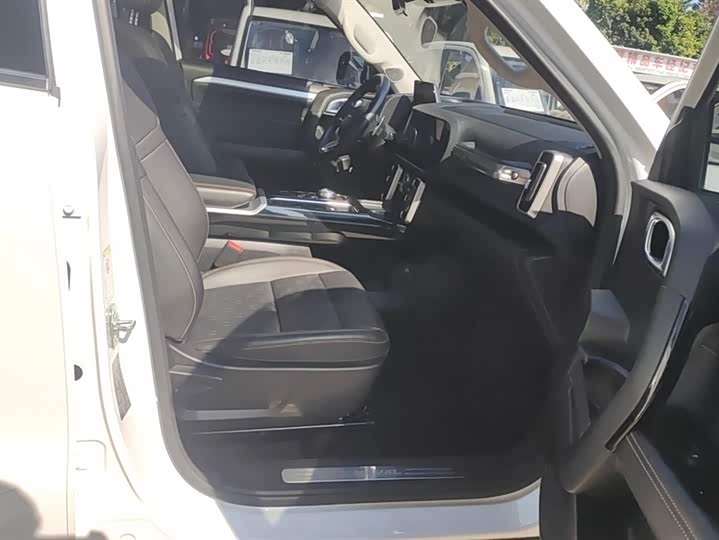 Фото 8 - Haval Dargo