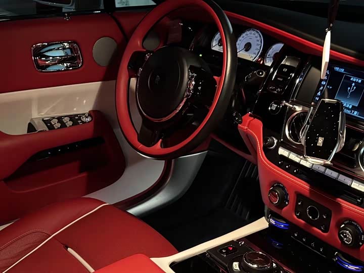 Фото 7 - Rolls-Royce Wraith