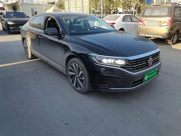 Фото 4 - Volkswagen Passat