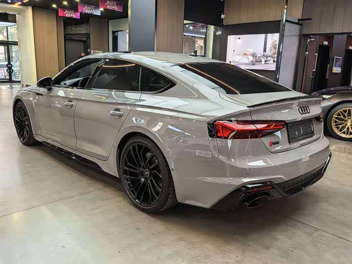 Фото 7 - Audi RS 5