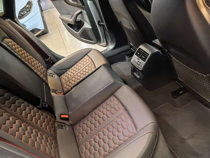 Фото 8 - Audi RS 5