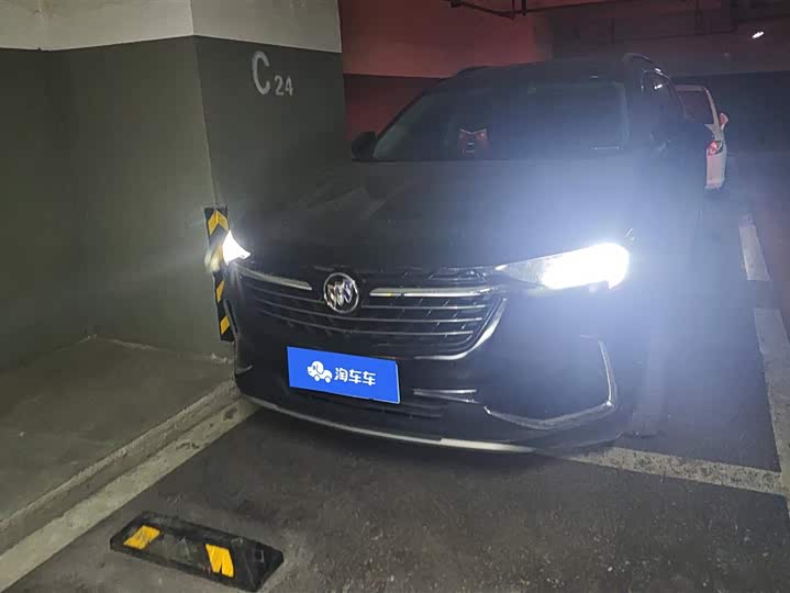 Фото 2 - Buick Envision Plus