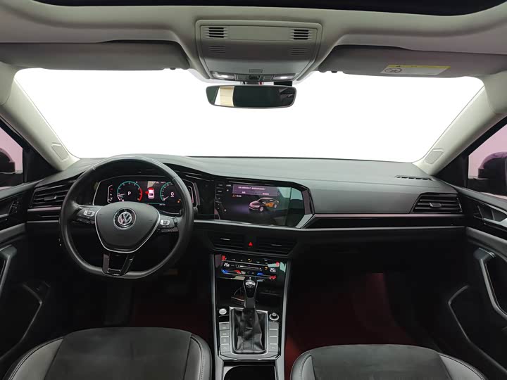 Фото 9 - Volkswagen Sagitar L