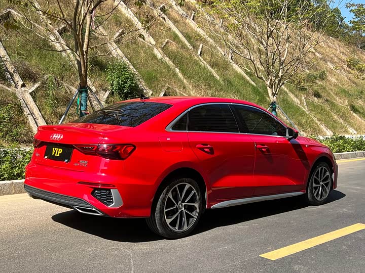 Фото 8 - Audi A3