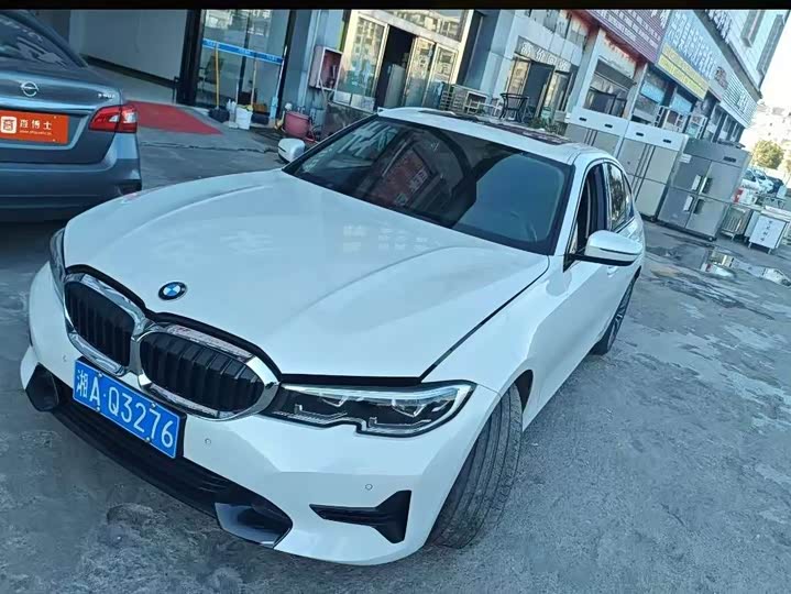 Фото 1 - BMW 3 Series