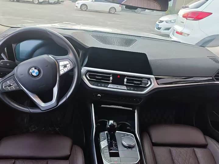 Фото 4 - BMW 3 Series