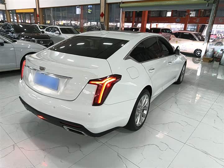 Фото 7 - Cadillac CT5