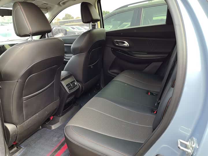 Фото 9 - Changan Oshan X7 Plus