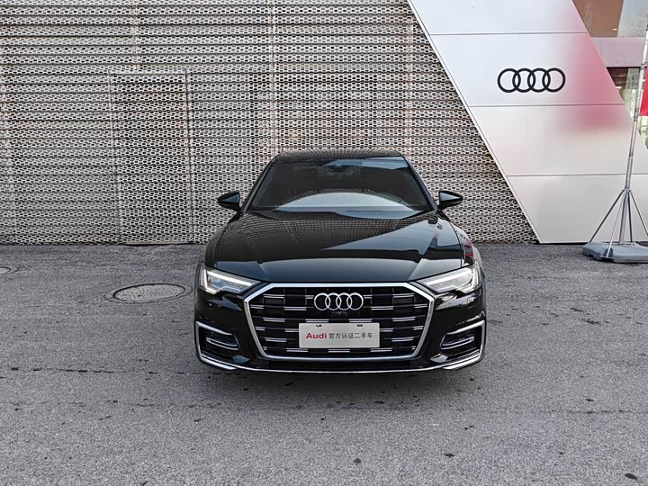 Фото 2 - Audi A6L