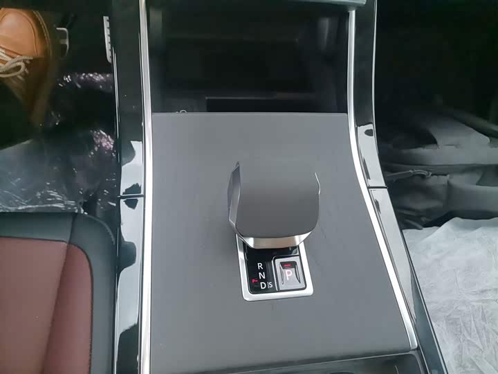 Фото 6 - Land Rover Range Rover Evoque L