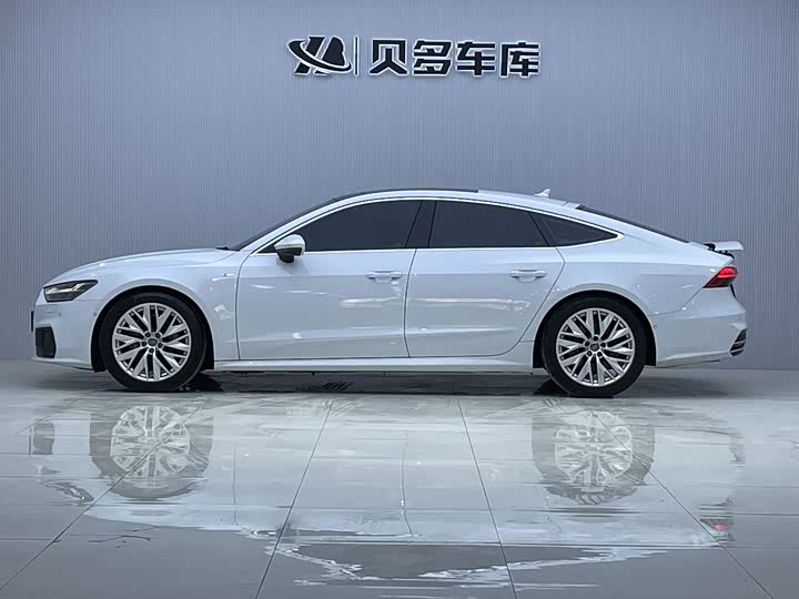 Фото 3 - Audi A7