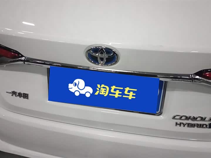 Фото 4 - Toyota Corolla