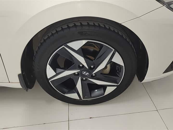 Фото 6 - Hyundai Elantra N line