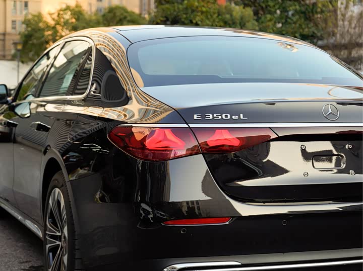 Фото 6 - Mercedes-Benz E-Class Hybrid