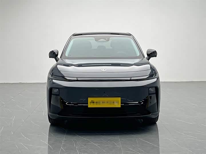 Фото 2 - Leapmotor B10