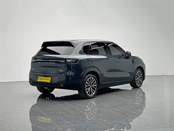 Фото 6 - Leapmotor B10