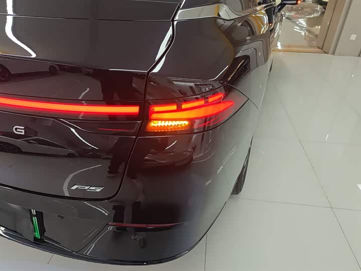 Фото 8 - XPeng P5