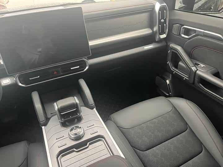 Фото 8 - Jetour T2