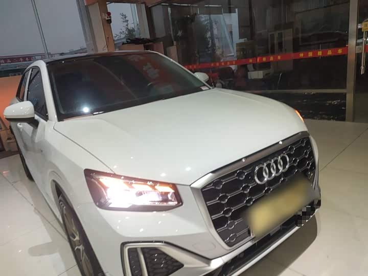 Фото 4 - Audi Q2L