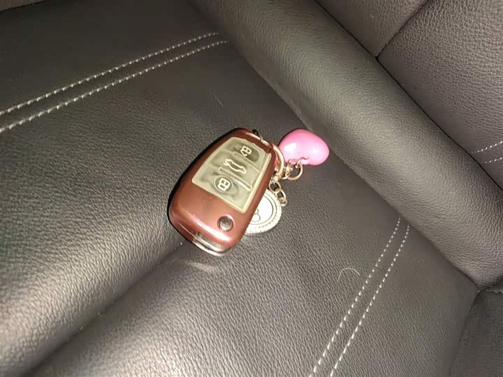 Фото 9 - Audi Q2L