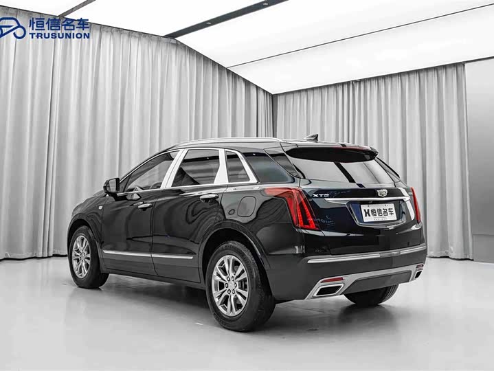 Фото 7 - Cadillac XT5