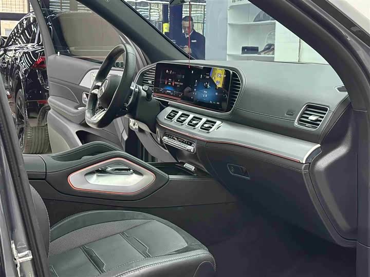 Фото 8 - Mercedes-Benz GLE-Class AMG