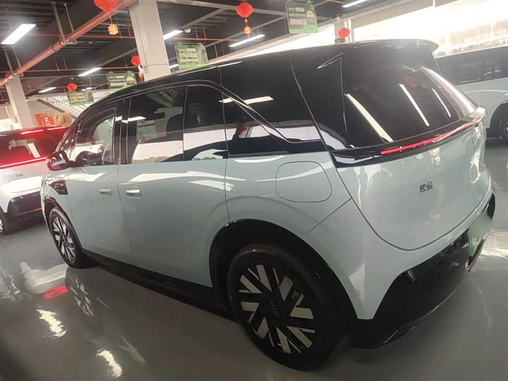 Фото 5 - Zeekr Mix