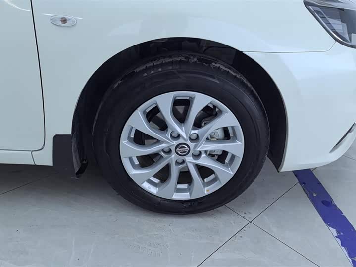 Фото 6 - Nissan Sylphy