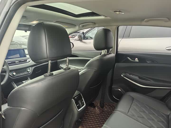 Фото 6 - Changan Raeton CC