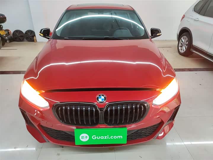 Фото 3 - BMW 1 Series