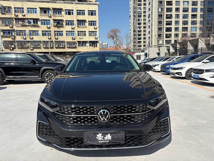 Фото 4 - Volkswagen Passat