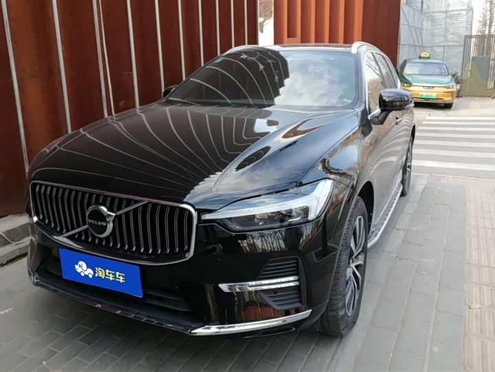 Фото 1 - Volvo XC60