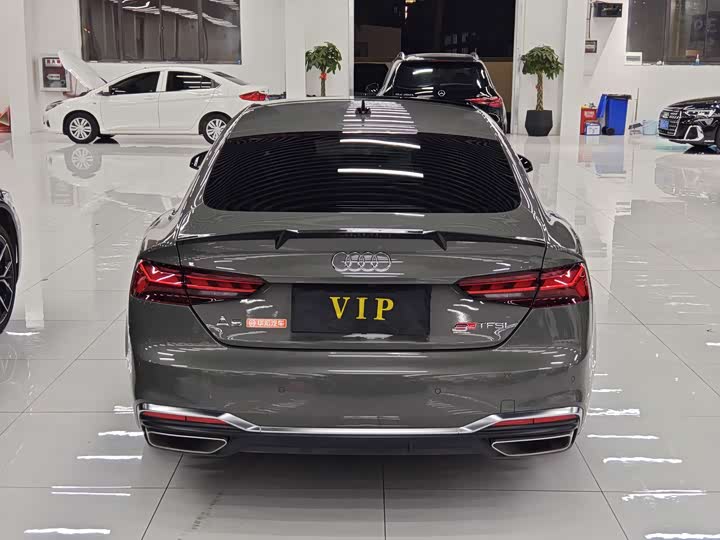 Фото 9 - Audi A5