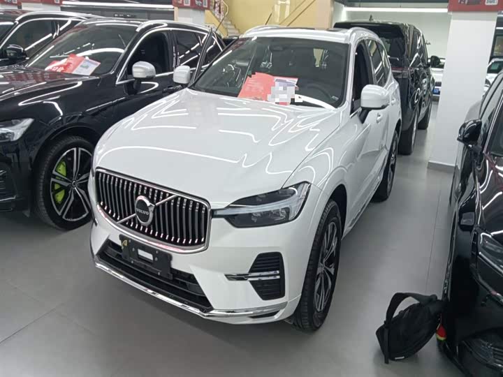 Фото 1 - Volvo XC60