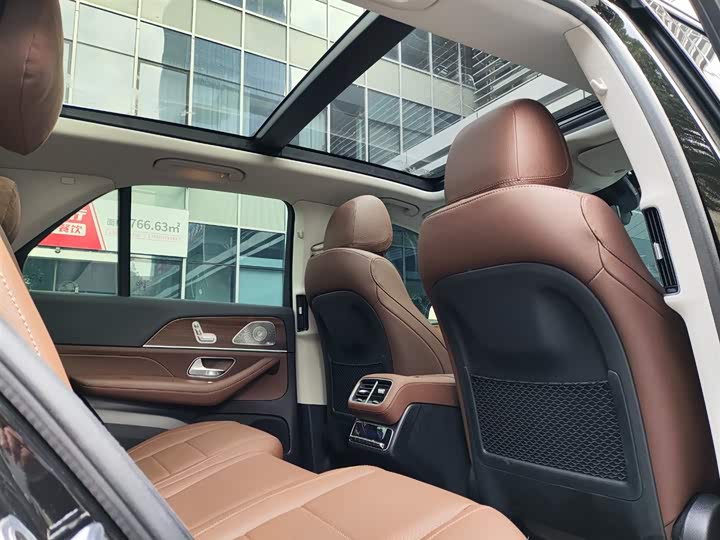 Фото 9 - Mercedes-Benz GLE-Class