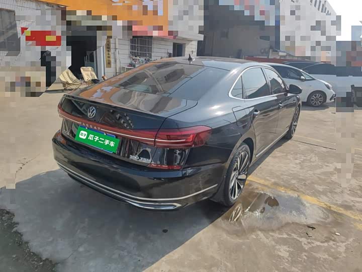 Фото 7 - Volkswagen Passat