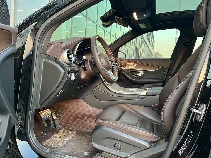 Фото 4 - Mercedes-Benz GLC-Class